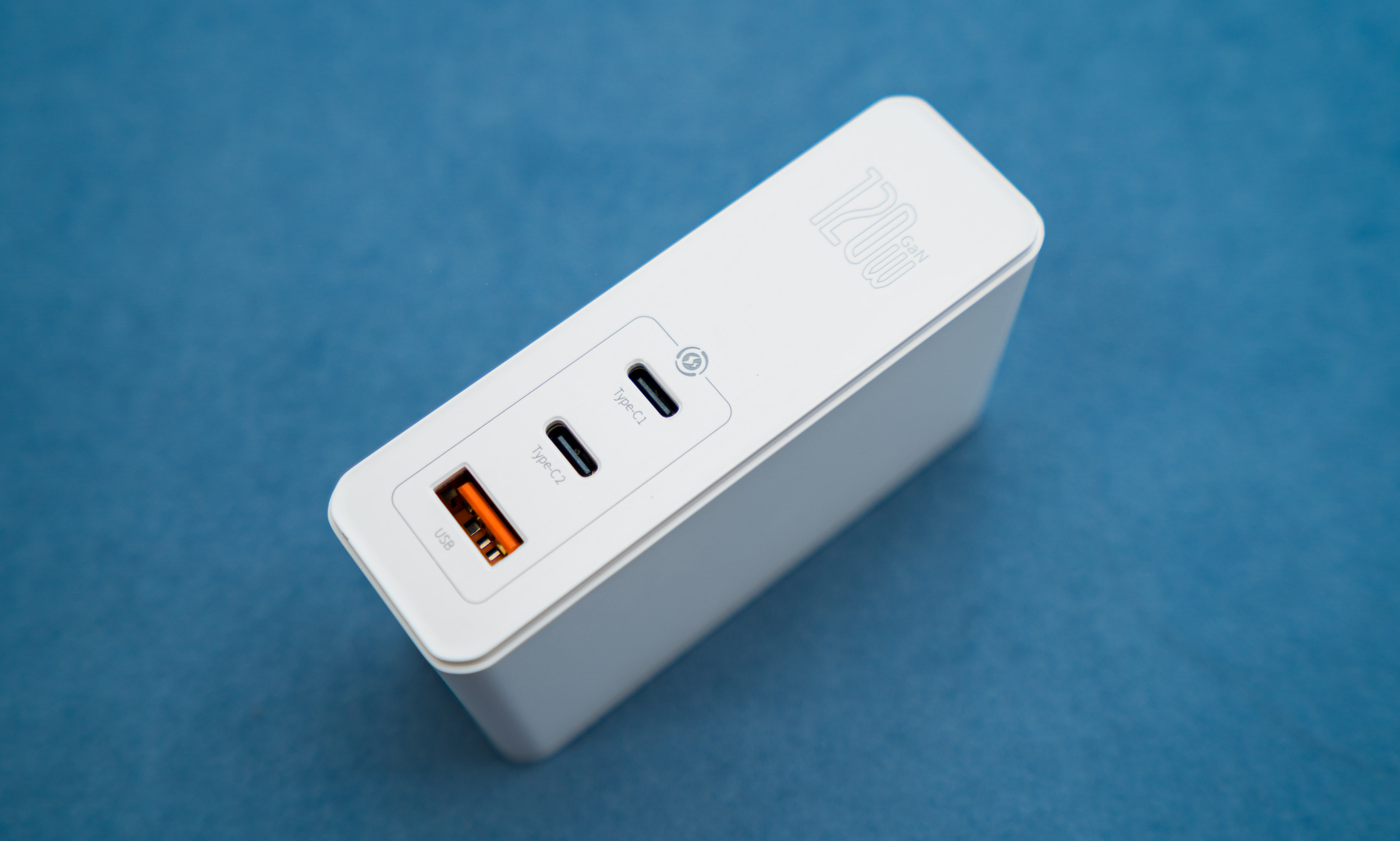 倍思65w氮化镓充macbookpro,倍思氮化镓100w充苹果电脑