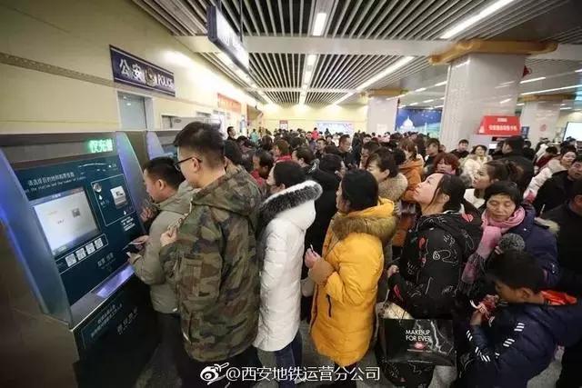 西安地铁北大街站早晚高峰客流量,西安大雁塔地铁站客流量