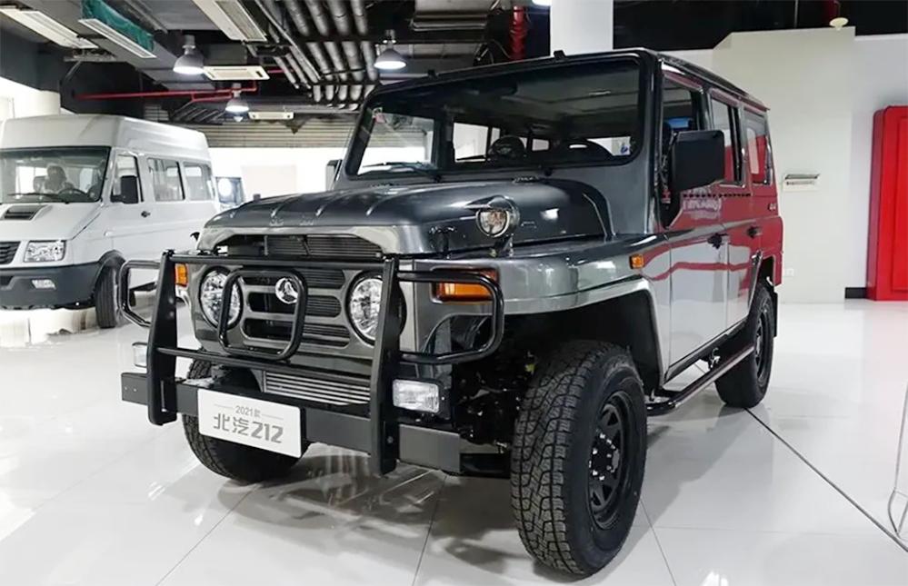 新版北京212车近照,北京212谍照