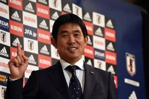 都赖倒霉名字？国奥主帅没踢已下课！日本足协时隔2年再演宫斗剧