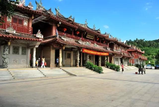 漳州有哪些祈福的寺庙,漳州市有个非常灵的寺庙
