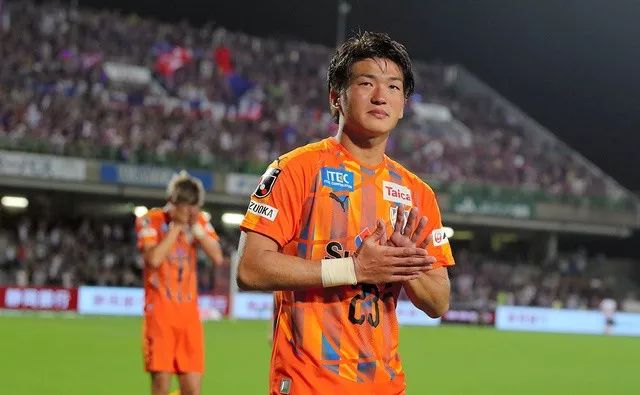 鹿岛双杀比分预测,鹿岛鹿角4-1逆转