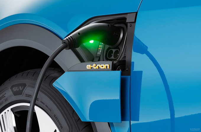 拜仁罚款,拜仁球员只能开奥迪吗