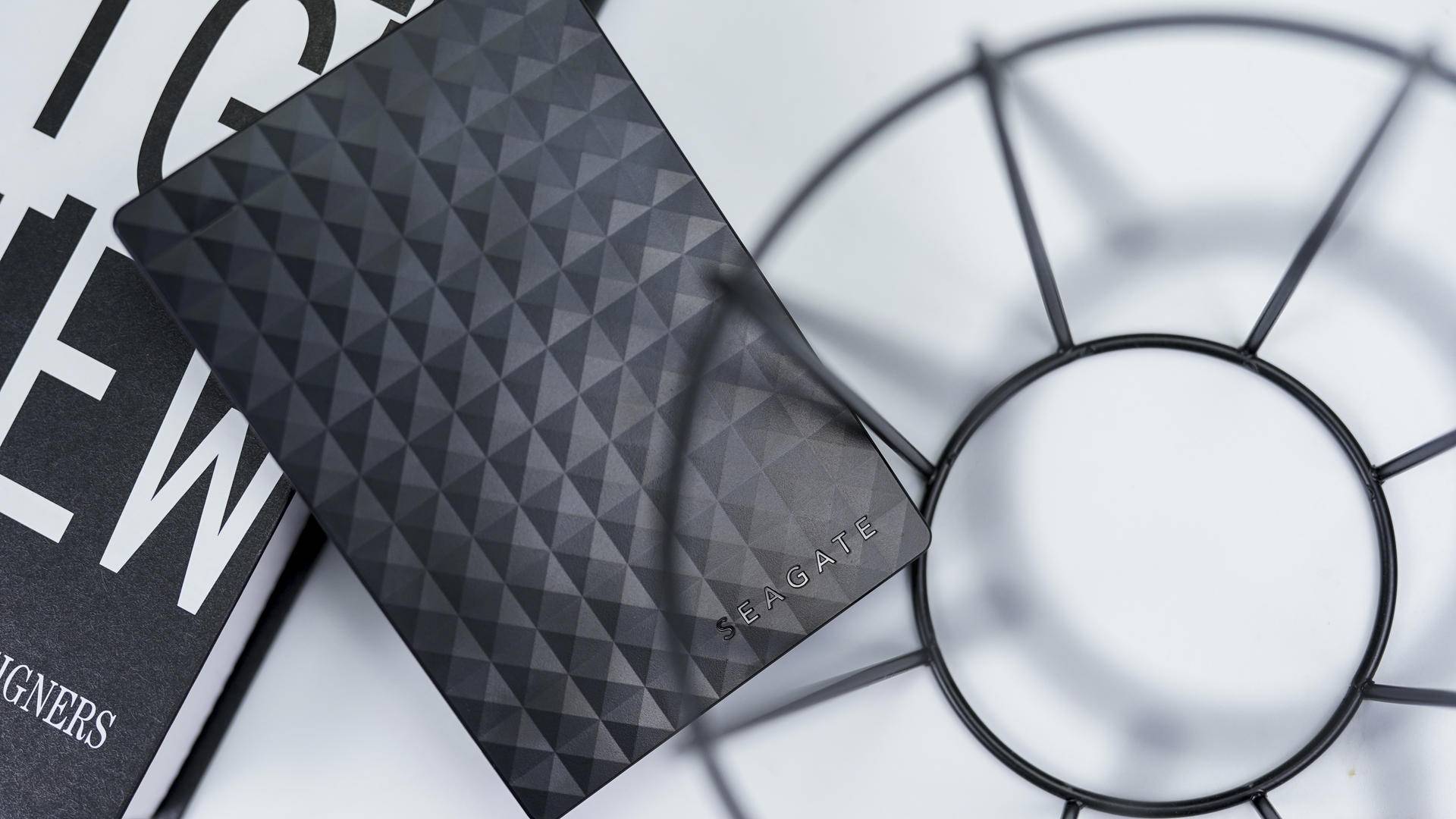 希捷硬盘数据存储哪个比较靠谱,希捷移动硬盘的评测