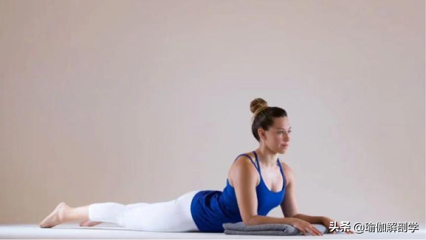 疏通膀胱经的瑜伽体式,膀胱经疏通按摩瑜伽