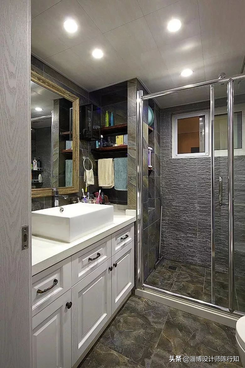 干湿分离卫生间推拉门玻璃隔断,玻璃隔断干湿分离卫生间设计