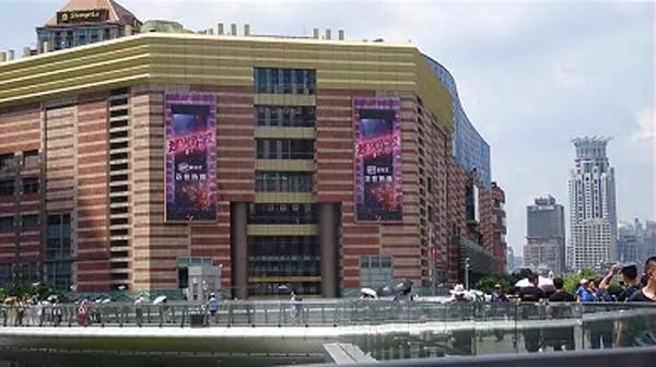 疫情过后有哪些新兴行业,疫情过后户外广告业的发展