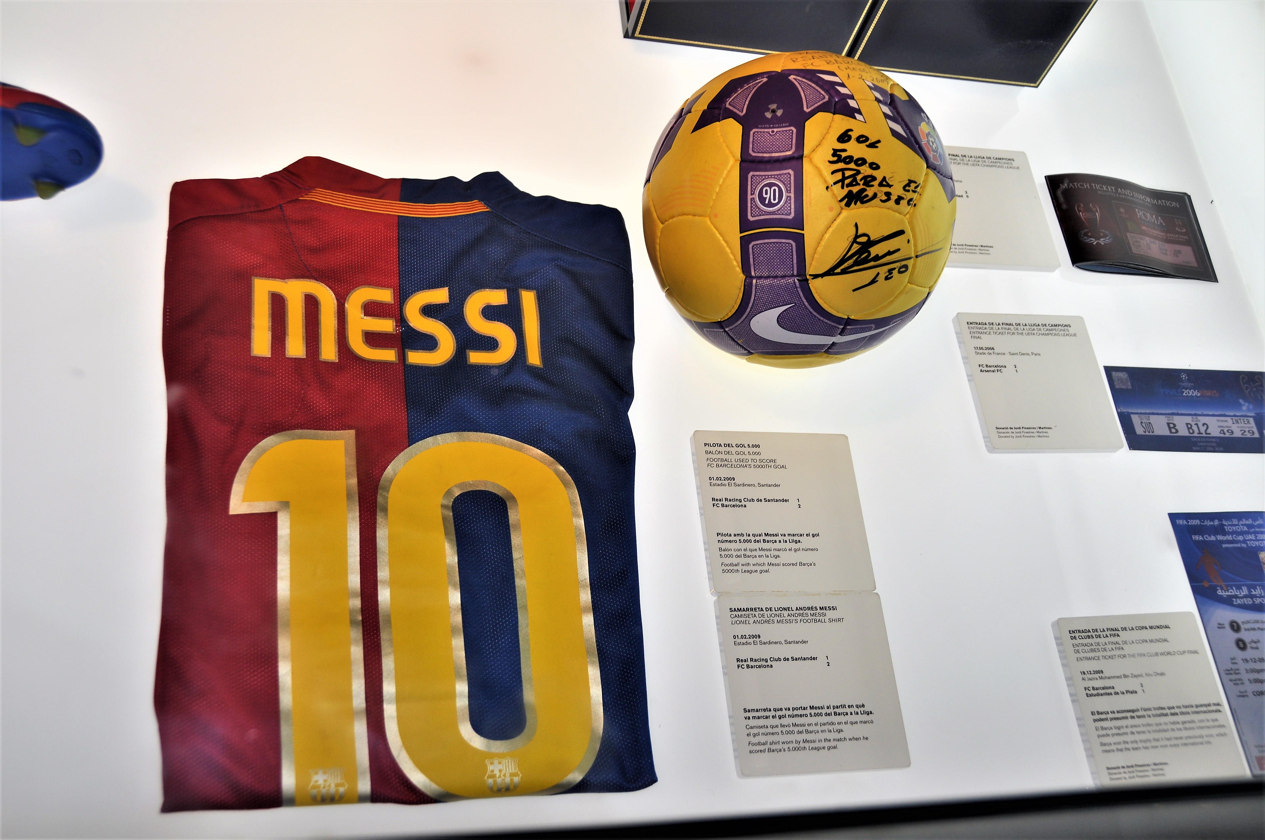 巴萨巴塞罗那fifa,巴塞罗那还是巴萨罗那