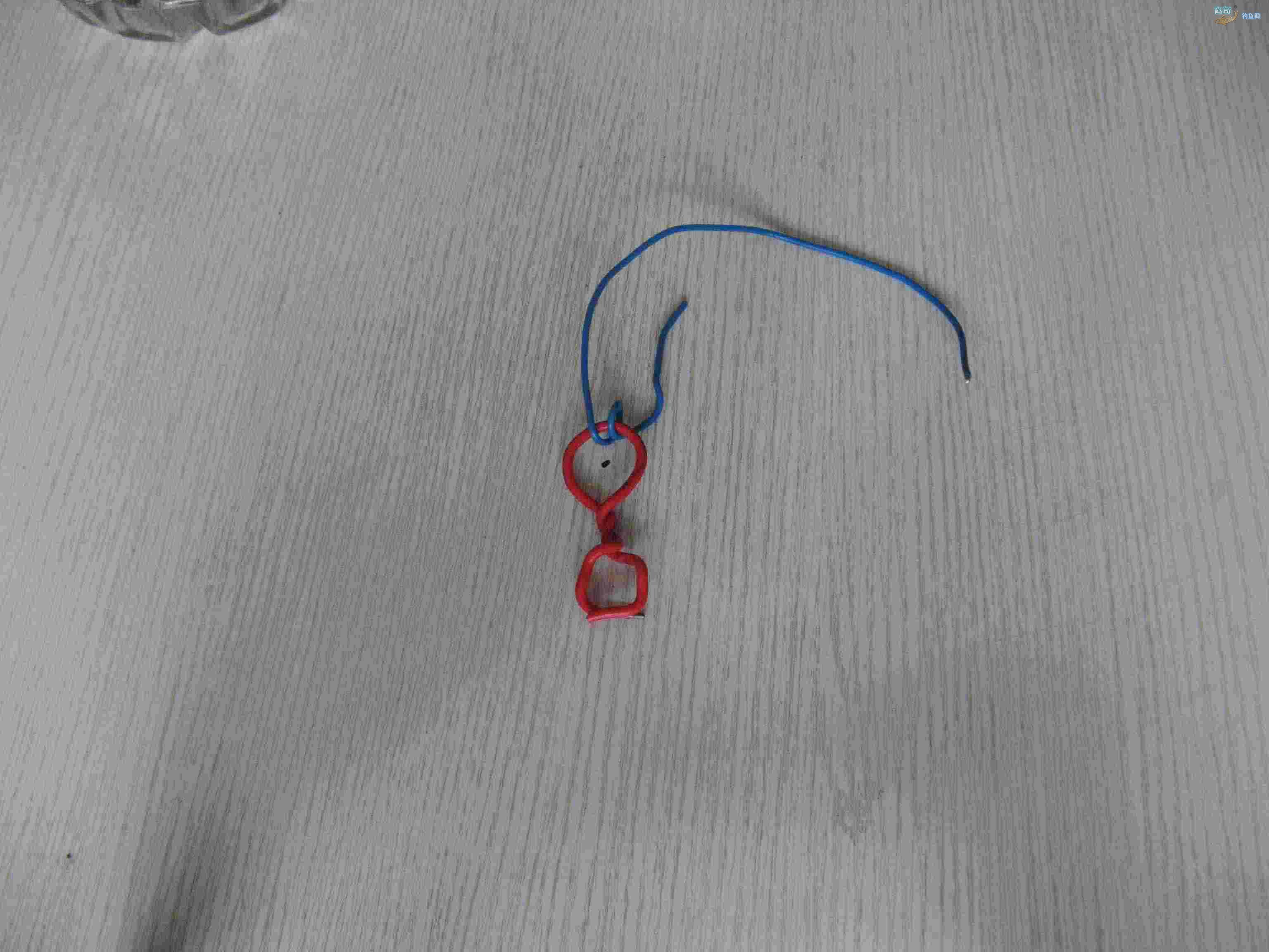 鱼竿稍和主线打结,鱼竿怎么打马蹄环