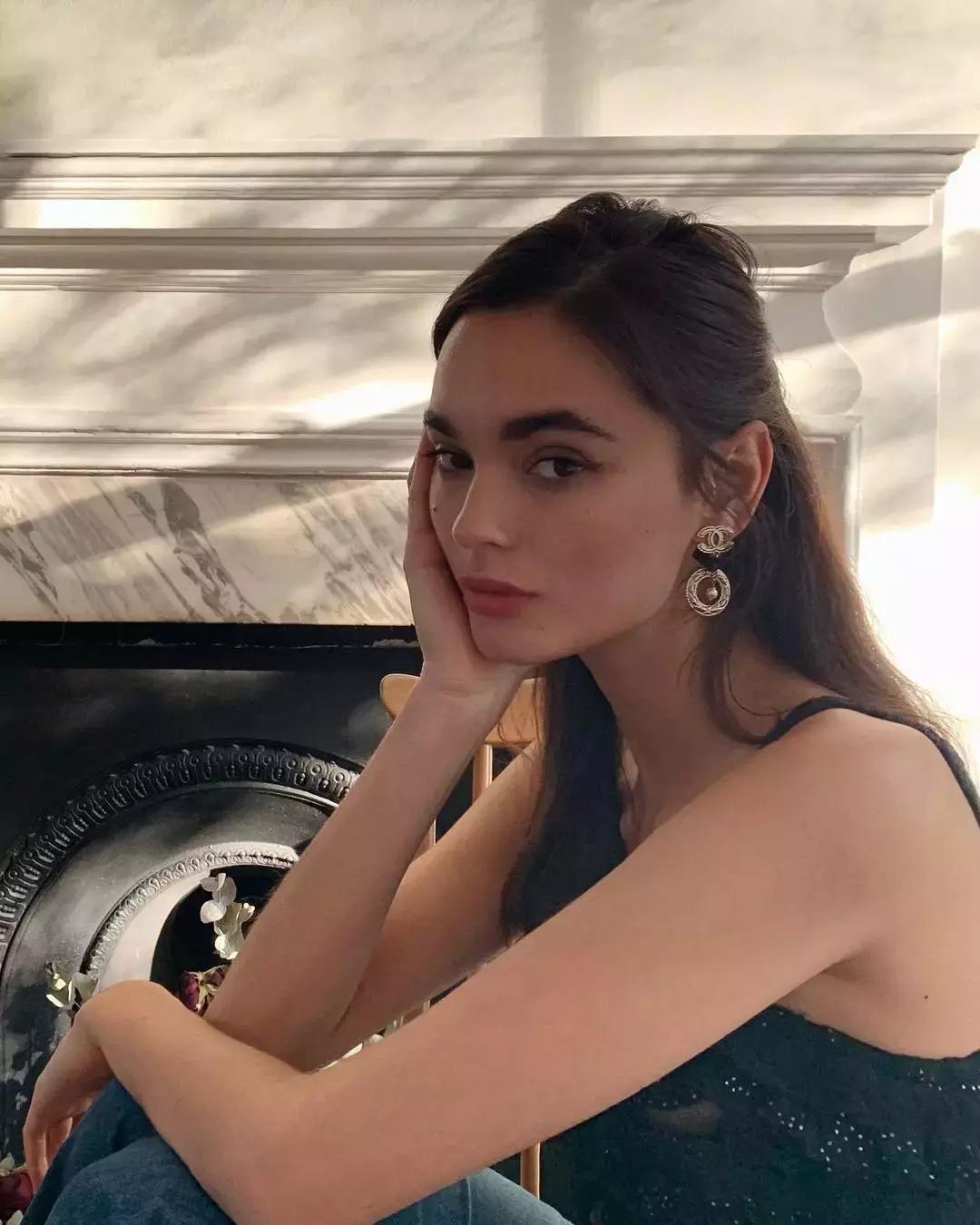 法国女人高级感穿搭,好看又好穿的女人