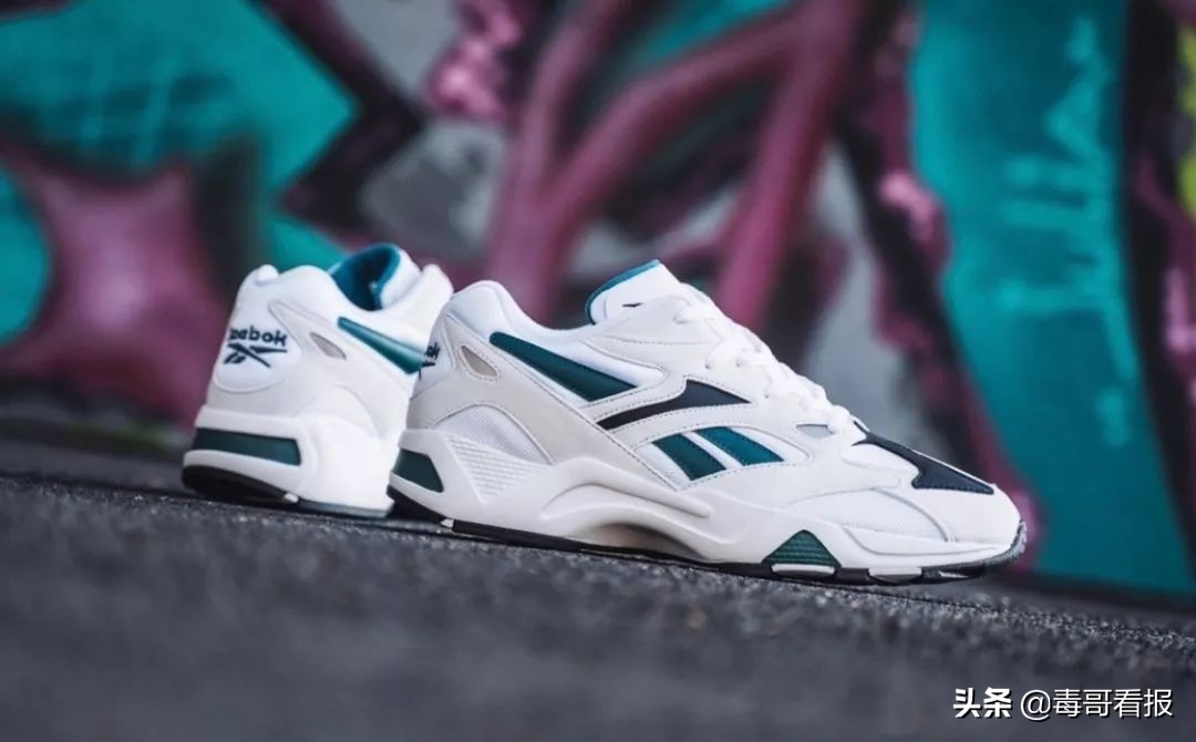 reebok什么意思啊,为什么reebok两个标志