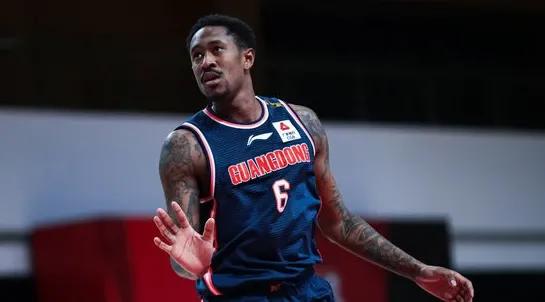 杜锋两广大战广厦,杜锋缺席广东赢球