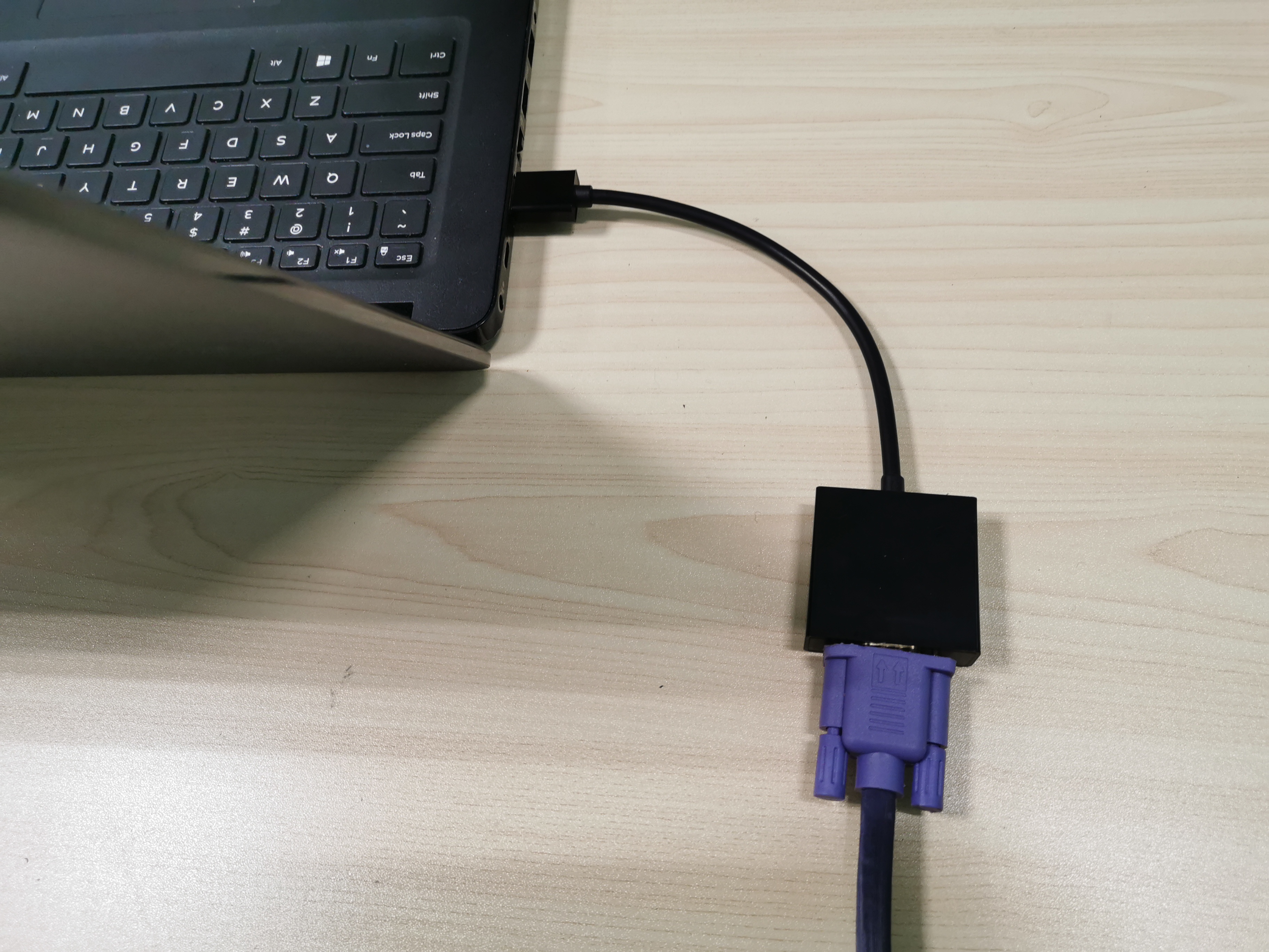 京东毕亚兹hdmi转换vga转换器99元,联想笔记本转换vga