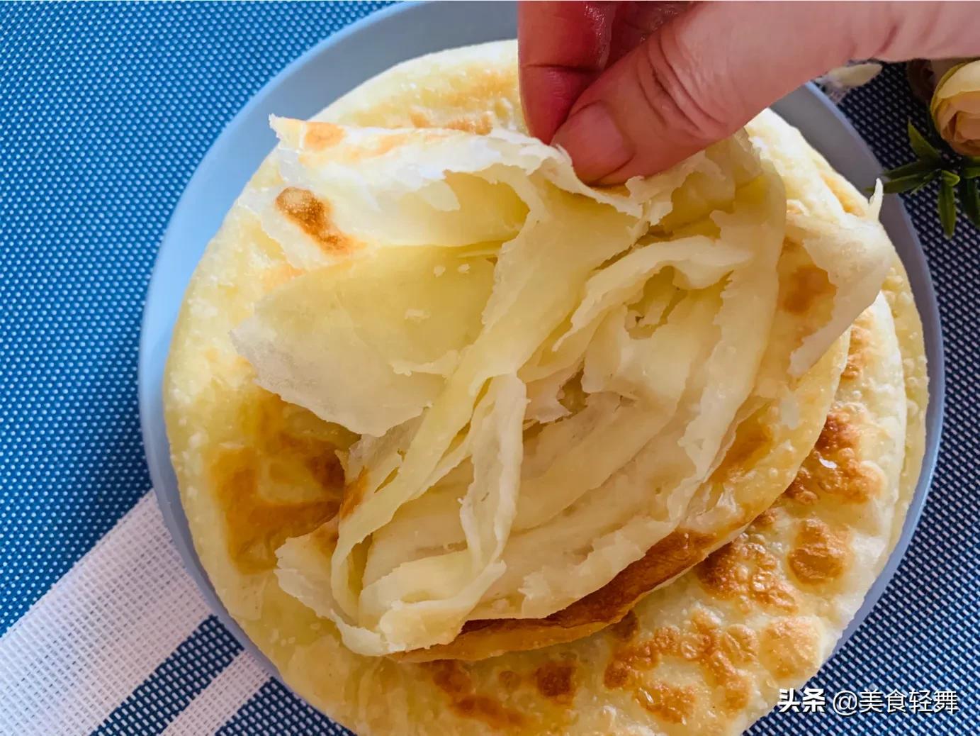 饼烙的硬了怎么吃,饼硬了该怎么办