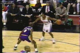 球场技术训练,球场上如何运球