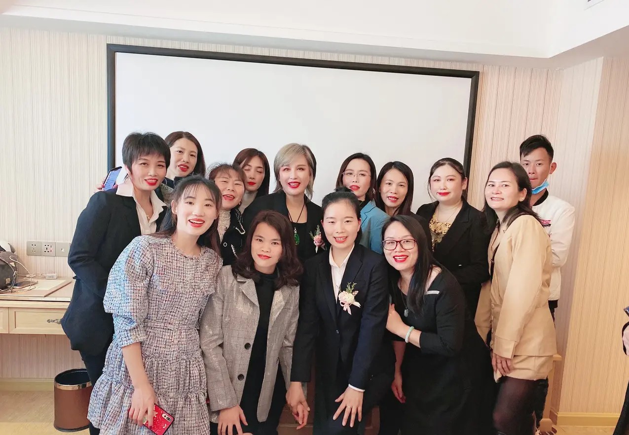 从苏苏集体照看苏苏在澜庭集的江湖地位