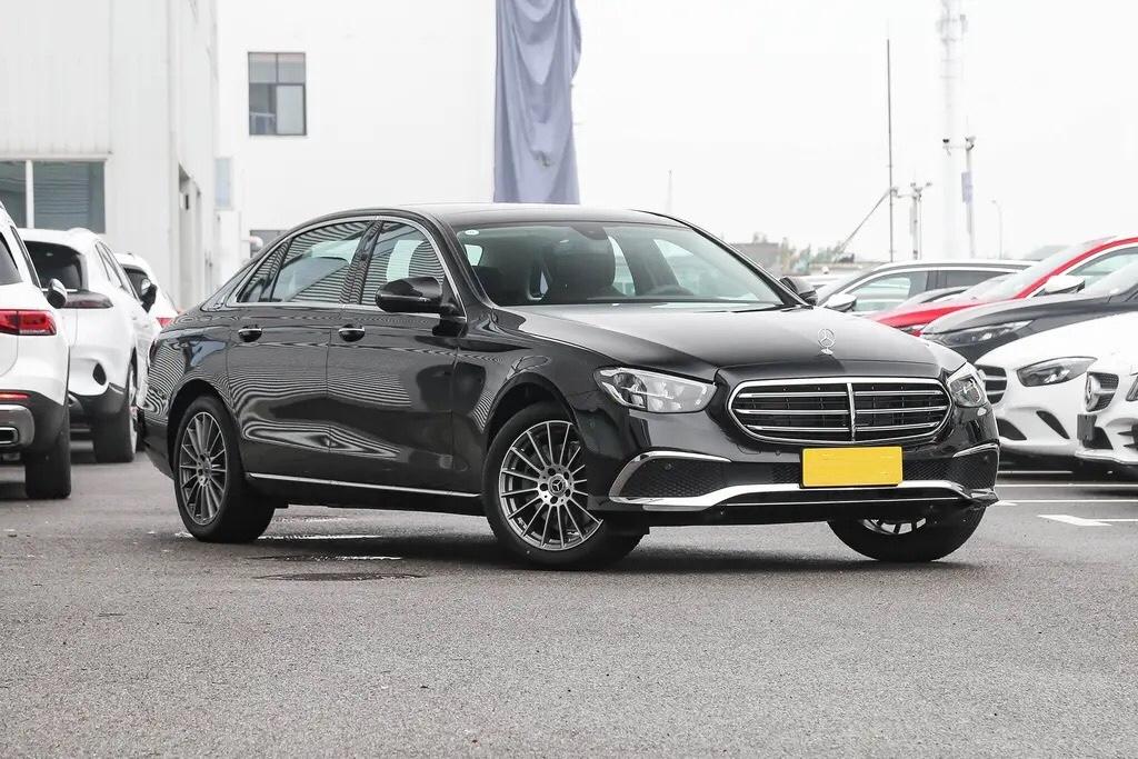 奔驰E级到底有多火？月销超过2万辆，足以说明一切