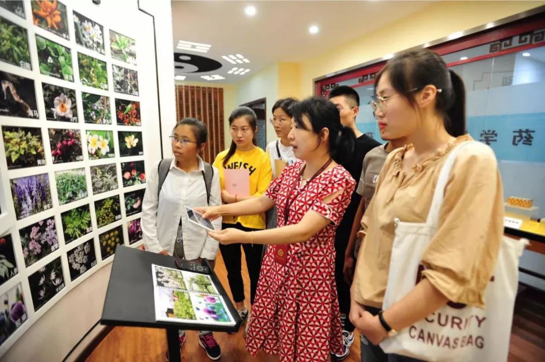 泰州职业技术学院招生咨询,泰州职业技术学院2019年招生简章