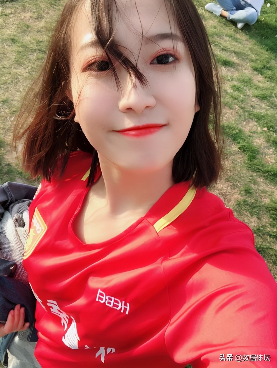 中超哪支球队的女球迷最漂亮,中超女球迷惊艳全场