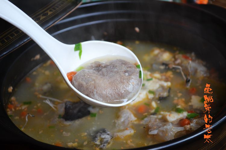 我很丑可是我很温柔无损音乐,我很丑可是我很温柔完整版