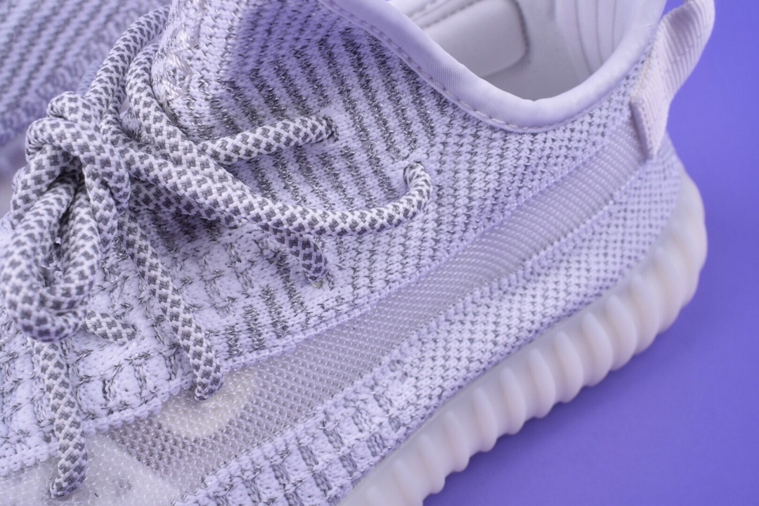 椰子350v2哪个配色好看,椰子350v2鞋带绑法