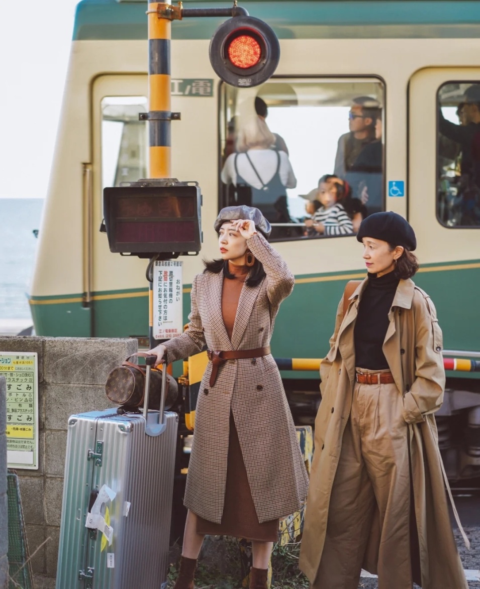 试试这些高级时髦的大地色穿搭,大地色系的魅力