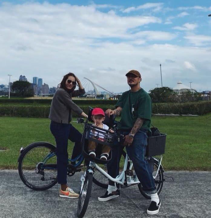 余文乐现在的婚姻,余文乐和老婆最新近照