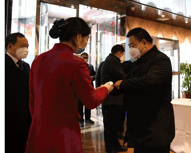 防控疫情特别慰问,看望慰问农村疫情防控一线人员