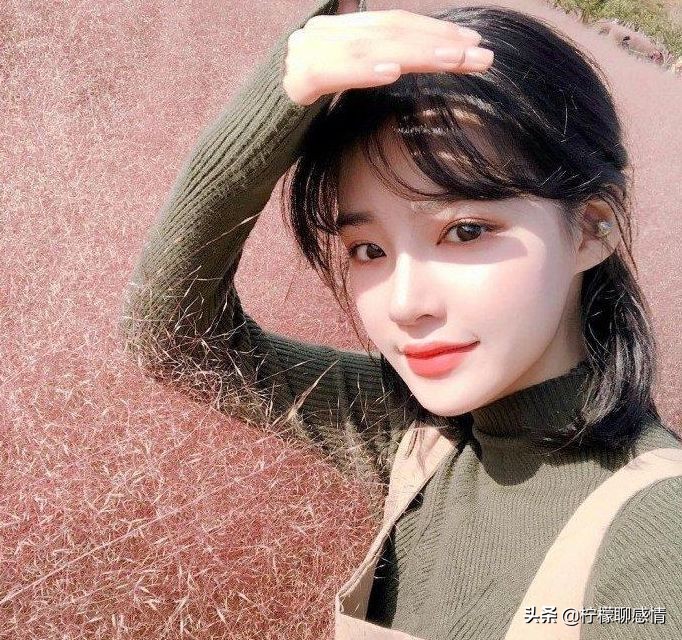 “亲热”时，男人的这些行为女人最喜欢，勾得她对你“上瘾”