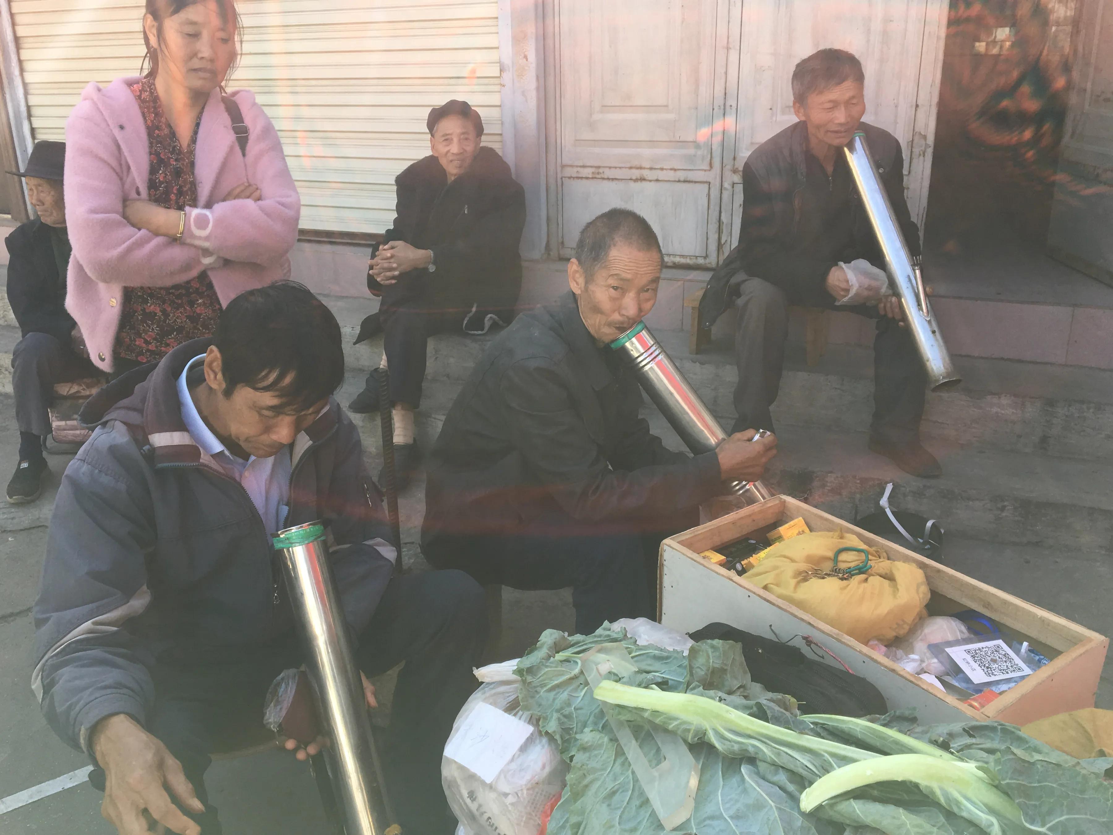 云南人有多爱抽烟 (云南人抽烟最高境界)