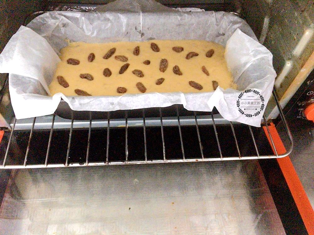 玉米面香蕉蛋糕烤箱做法,无泡打粉无油无糖香蕉蛋糕做法