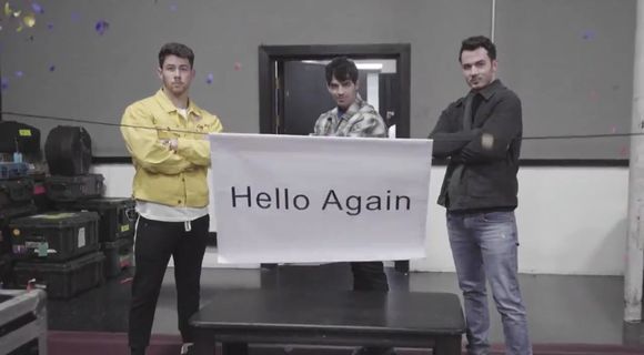 赛琳娜戈麦斯和麦莉赛勒斯,麦莉赛勒斯赛琳娜戈麦斯