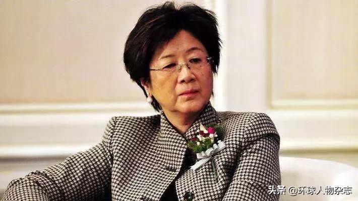 “商界花木兰”逝世！她曾给*小平邓**做翻译，让柳传志“为她打工”…一生堪称传奇