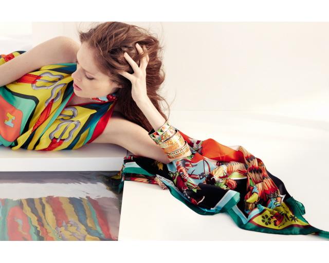 爱马仕丝巾为什么值得收藏,爱马仕丝巾一条