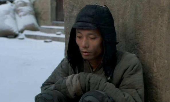 余华活着经典句子和感悟,余华的活着经典语录和解析