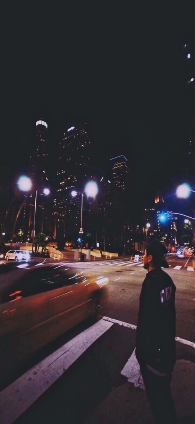 局部灯光壁纸超清4k手机壁纸,8k超清五彩斑斓手机壁纸图片