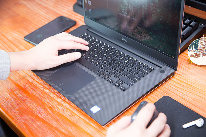 设计师用户最好的选择？DellXPS159570实战测评