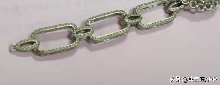 为什么有些人戴k金会过敏,k金为什么戴了会过敏