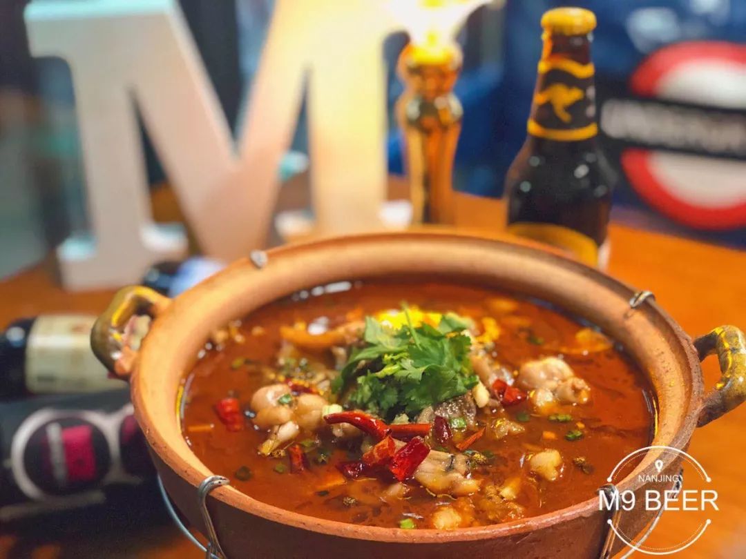 南京年轻人的城市圣地！美食与啤酒共享~仅78元尝酸菜鸡…8大美味