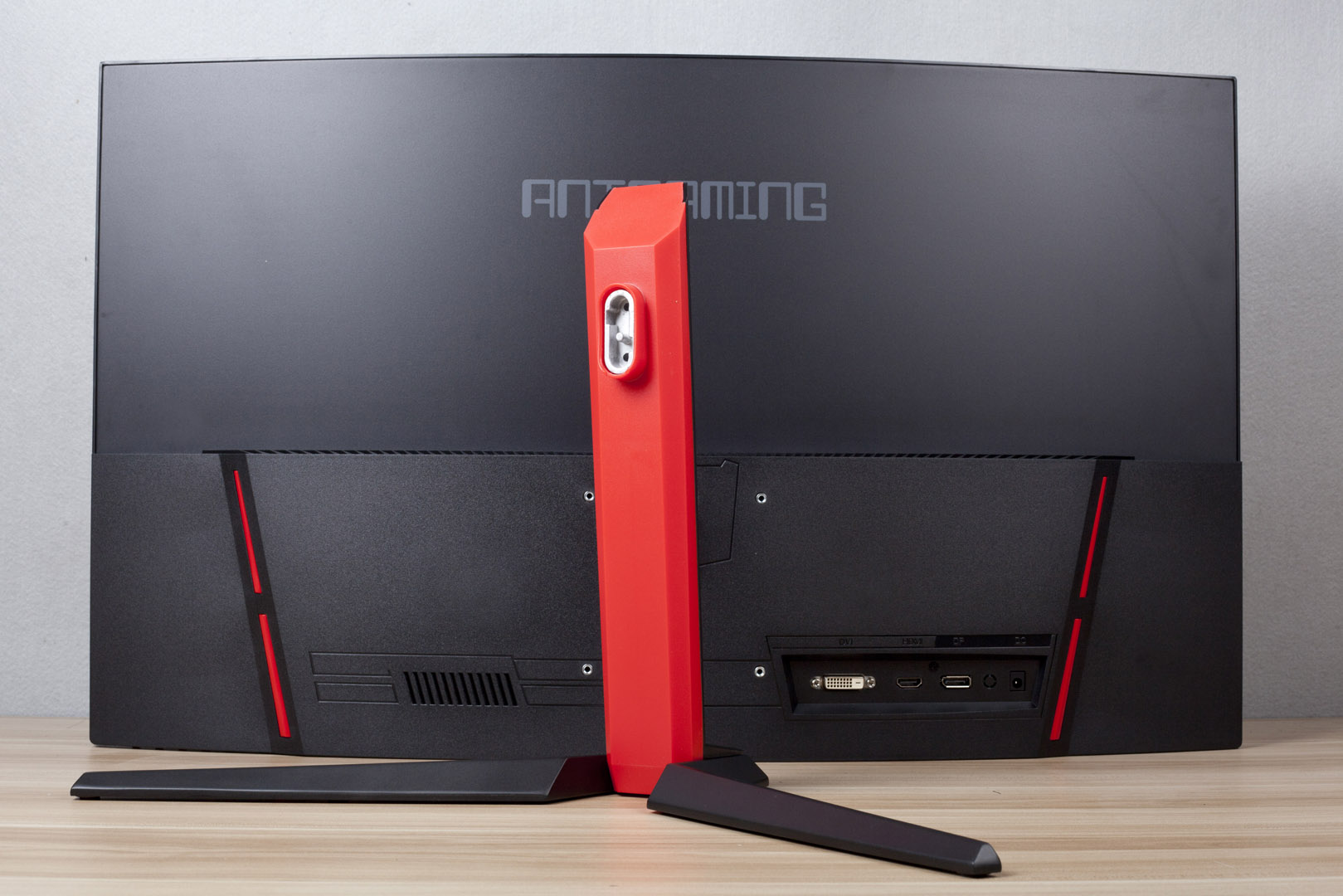 网咖老板推荐，HKCG32Pro到手还行