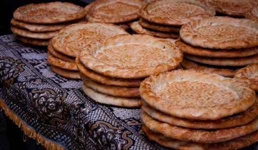 乌鲁木齐哪里的馕好吃,乌鲁木齐馕哪里正宗好吃