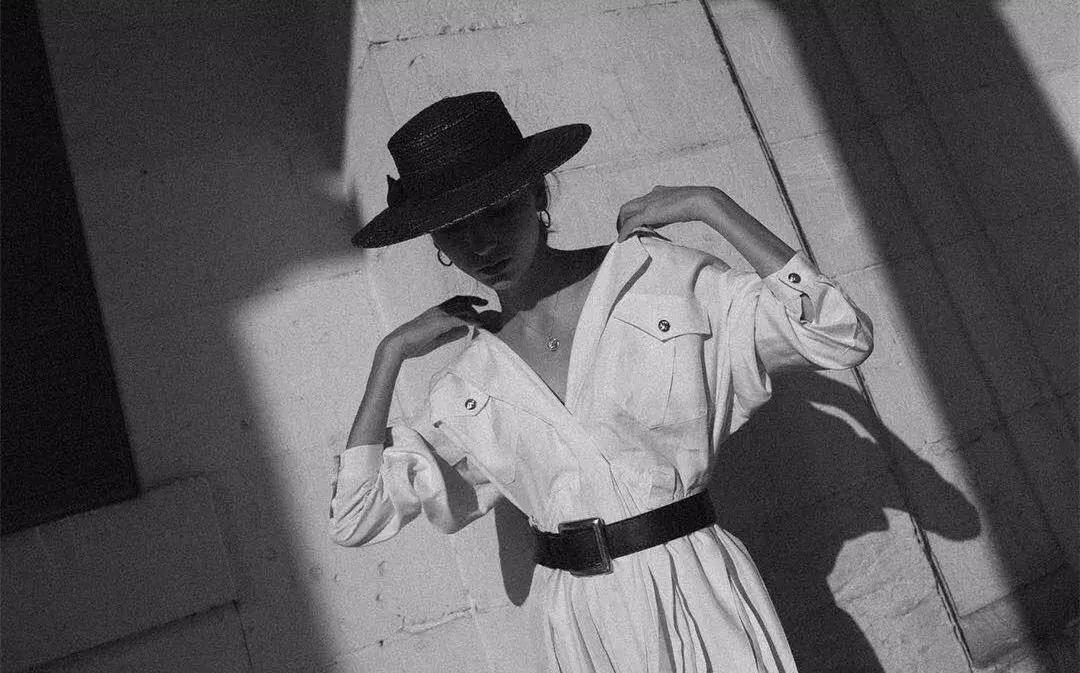 彩虹裙宣美同款,lisa时尚撞衫