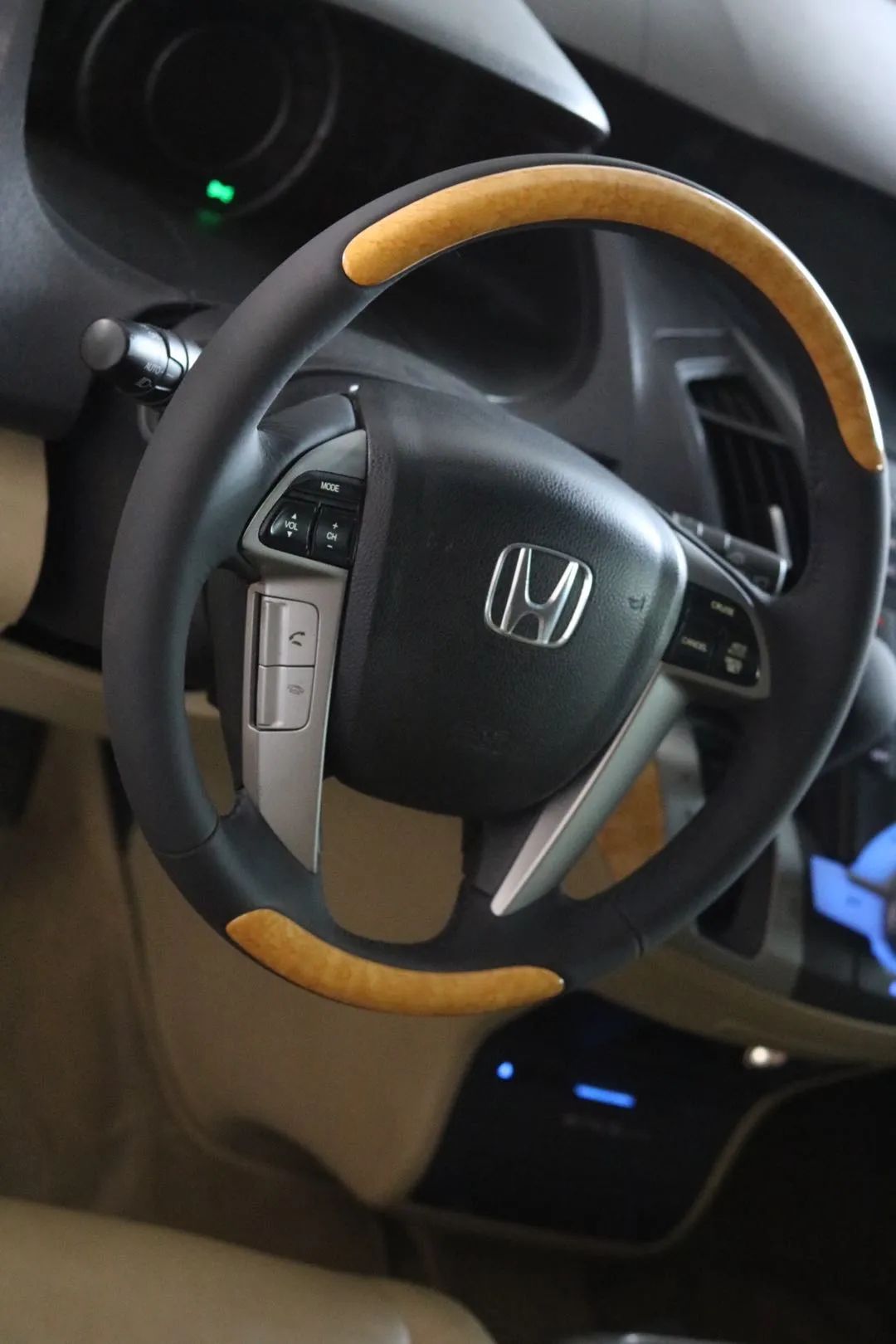 怪兽修车翻新奥迪q7,怪兽修车老车翻新