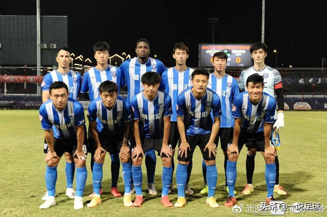 532阵型优缺点,532对442阵型战术打法