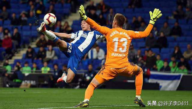 可以不优秀但不能不上进,可以不优秀但不能不努力