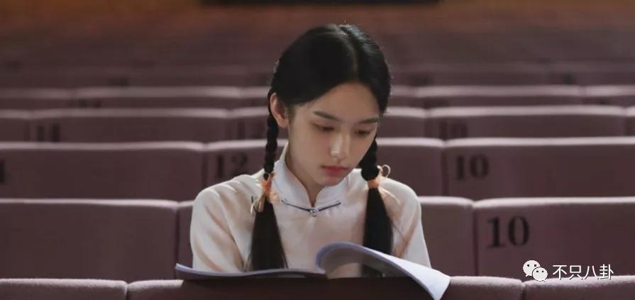 周也和赖冠霖真的在一起吗,周也和赖冠霖的恋情是真的吗