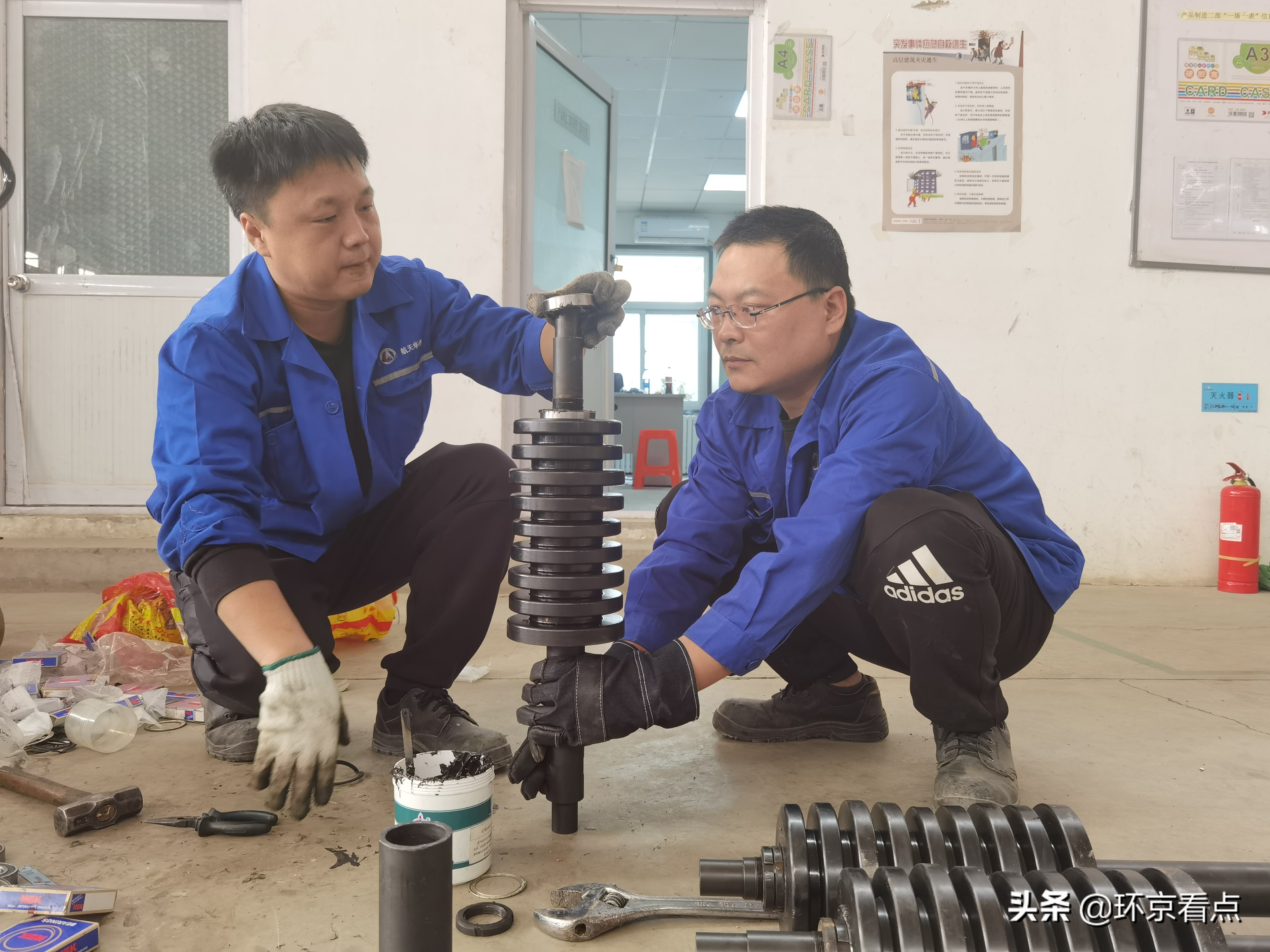 誓夺设备搬迁全胜，航天科工三院华创天元公司谱写产能布局新篇章