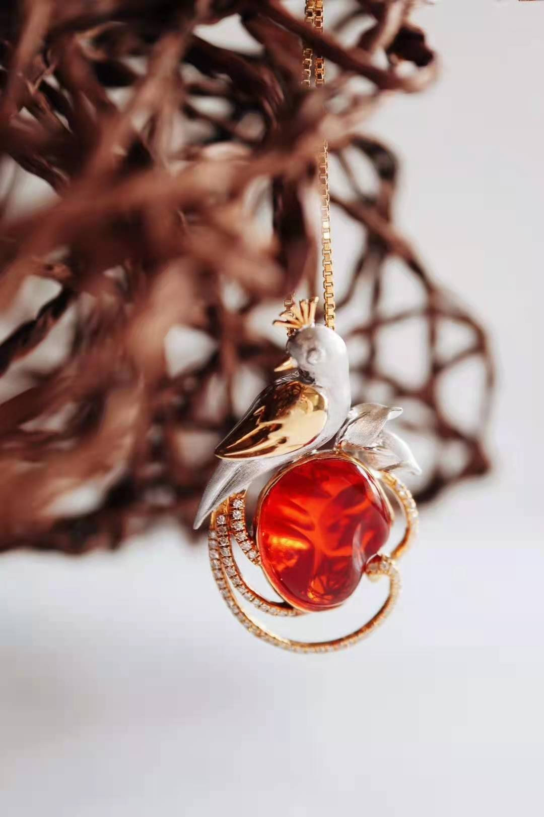 欧泊是什么宝石价格多少,欧泊是贵重宝石吗