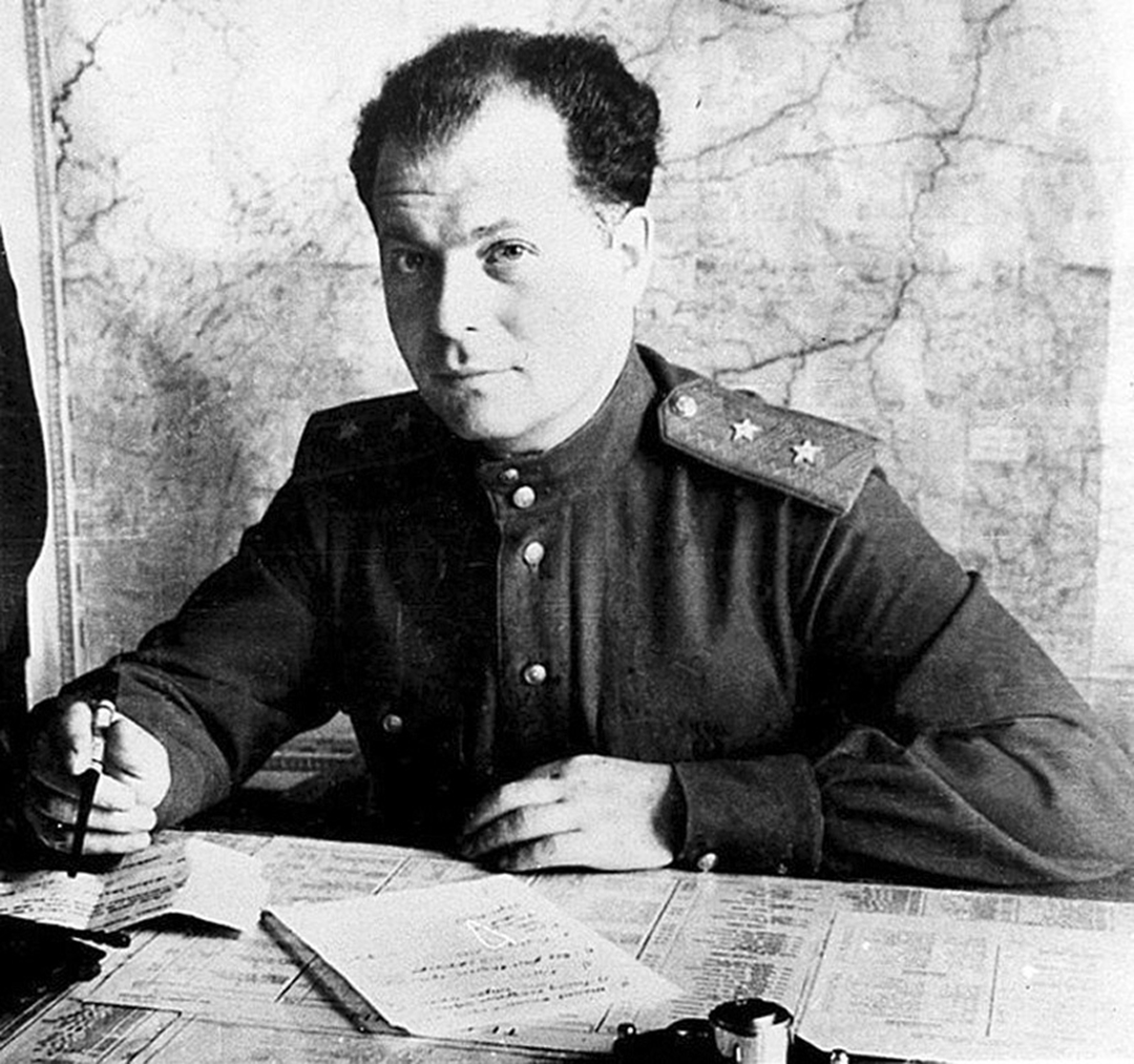 现实中的苏联kv444巨型坦克,二战时的传奇坦克kv1重坦