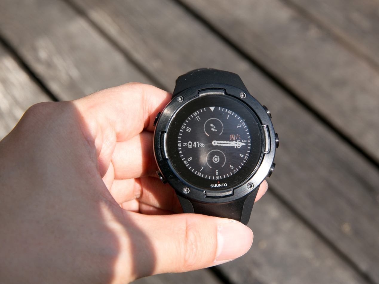颂拓suunto3fitness智能手表功能,颂拓5专业智能腕表评测